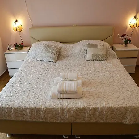 Apartamento Anamarija
