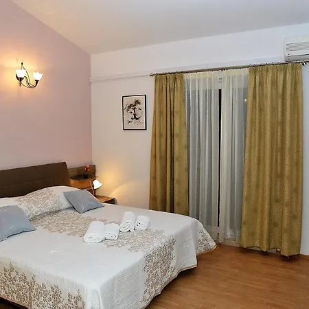 Anamarija * ماكارسكا